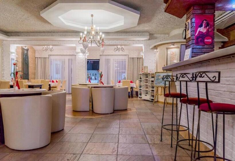 בית מלון כפרי Everest