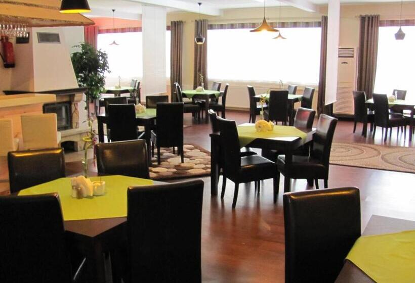 בית מלון כפרי Gregor