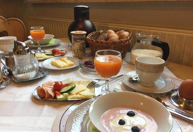 ホテル Haus Müller