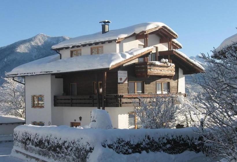 ホテル Haus Müller