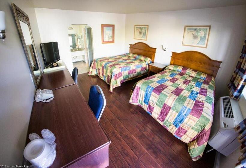 Hotelli Hollywood La Brea Inn