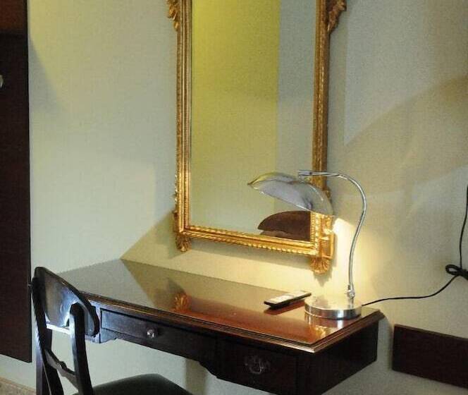 בית מלון כפרי Iskra By Katowice Airport