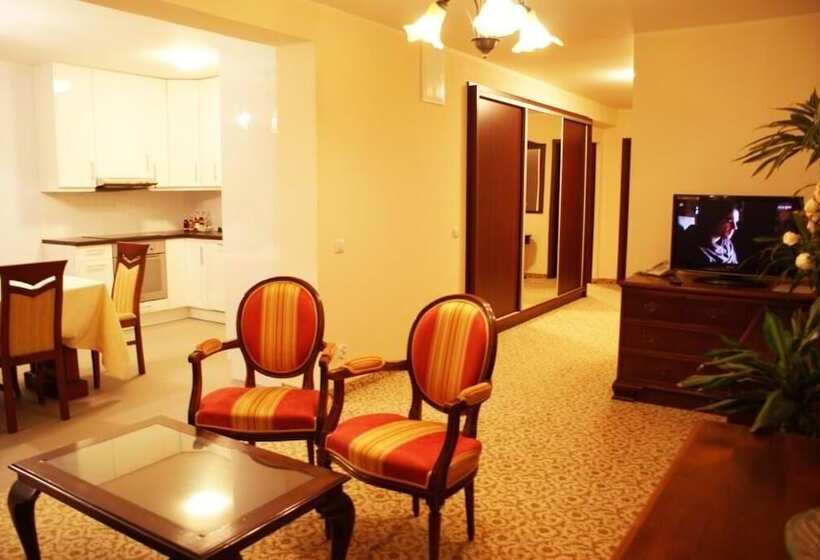 בית מלון כפרי Iskra By Katowice Airport