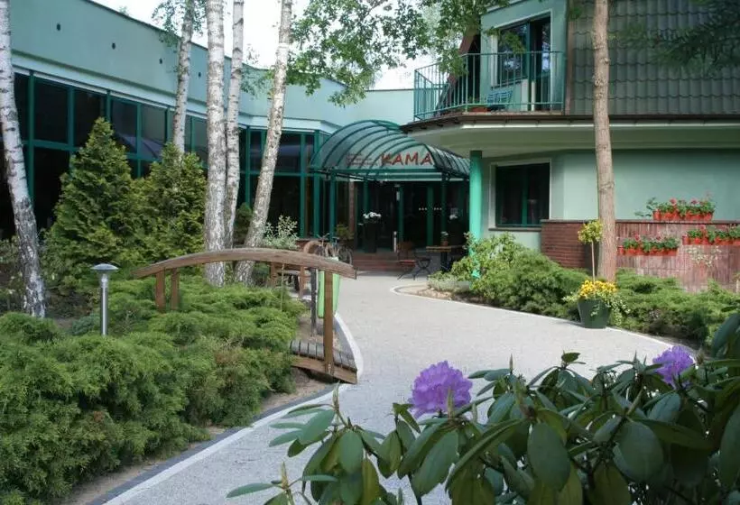 Hotelli Kama Park