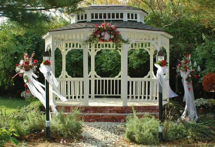 Hotelli Kirkwood Inn