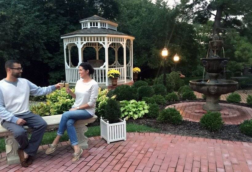 فندق Kirkwood Inn