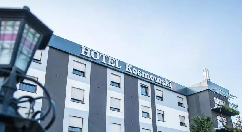 ホテル Kosmowski