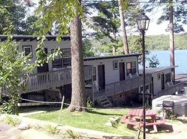 ホテル Lazy E Motor Inn