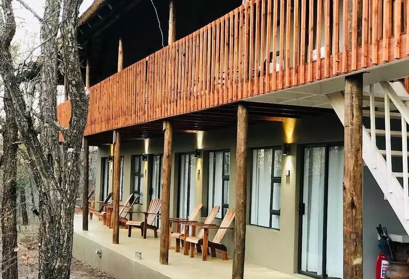 ホテル Maqueda Lodge