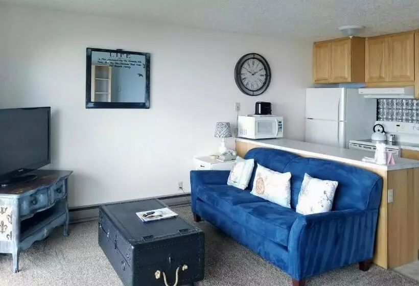 Hotelli Ocean Terrace Condominiums