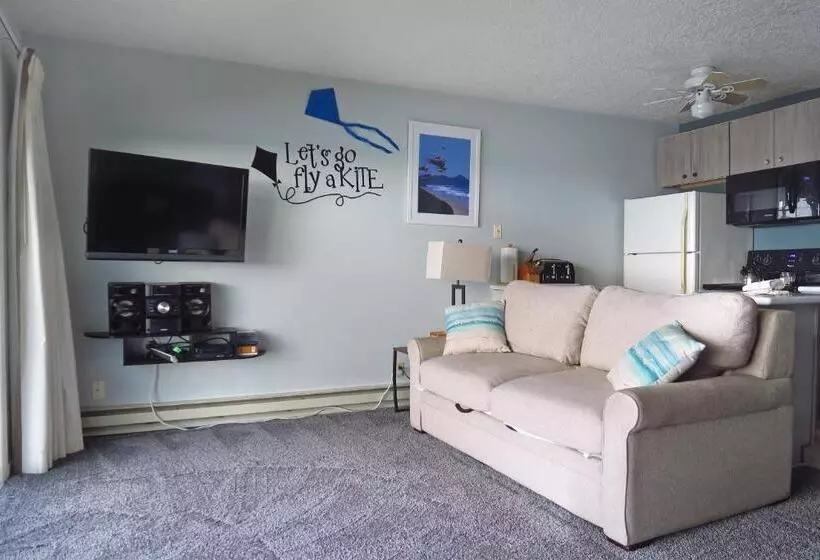 Hotelli Ocean Terrace Condominiums