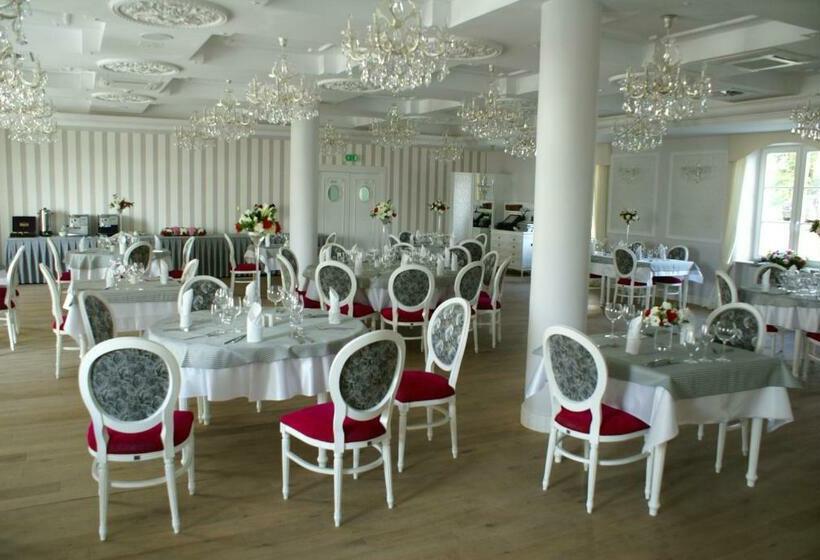 Отель Pałac Domaniowski