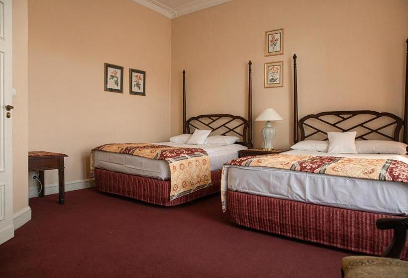 酒店 Pałac Bielawa