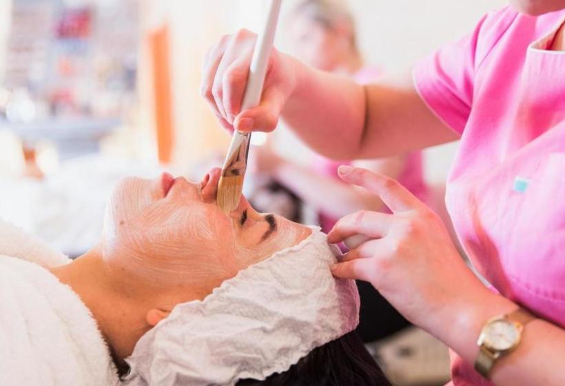 酒店 Pałac Bielawa