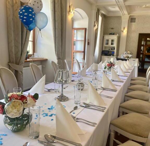 בית מלון כפרי Pałac W Rymaniu