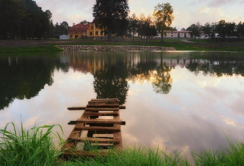 בית מלון כפרי Pałac W Rymaniu