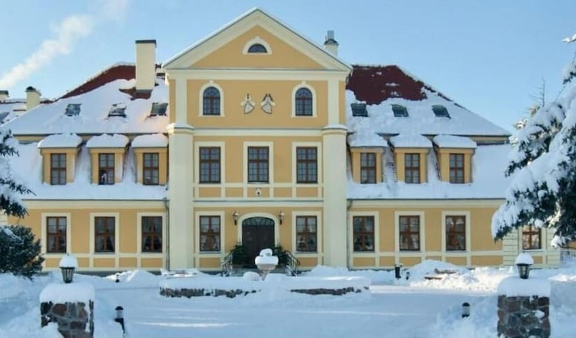 בית מלון כפרי Pałac W Rymaniu