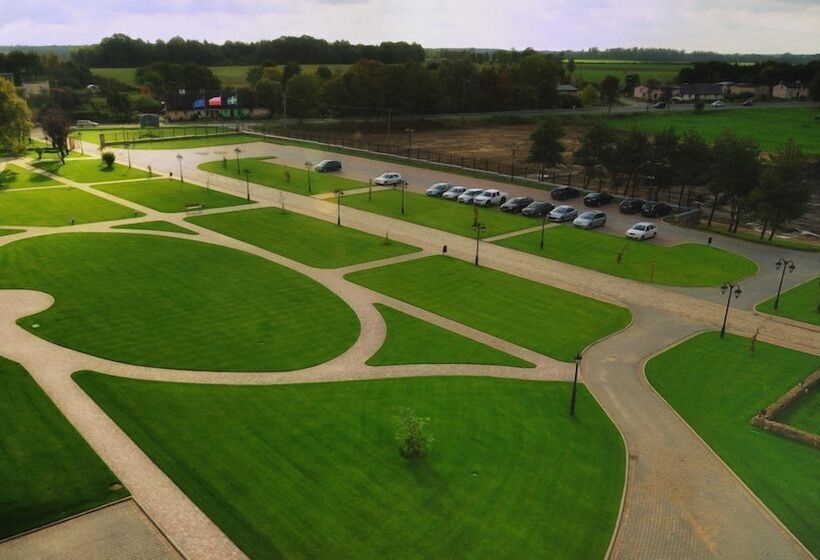 בית מלון כפרי Pałac W Rymaniu