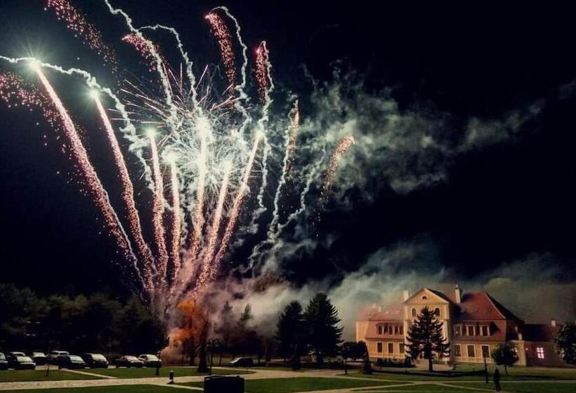 בית מלון כפרי Pałac W Rymaniu