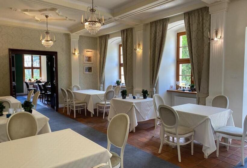 בית מלון כפרי Pałac W Rymaniu