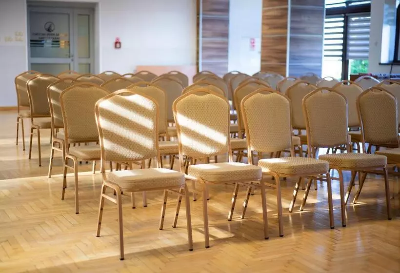 Hotelli Podium