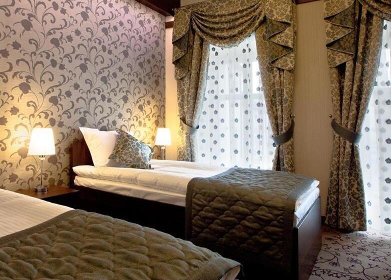 فندق Restauracja Platan