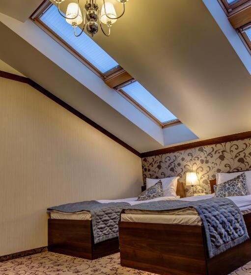 فندق Restauracja Platan