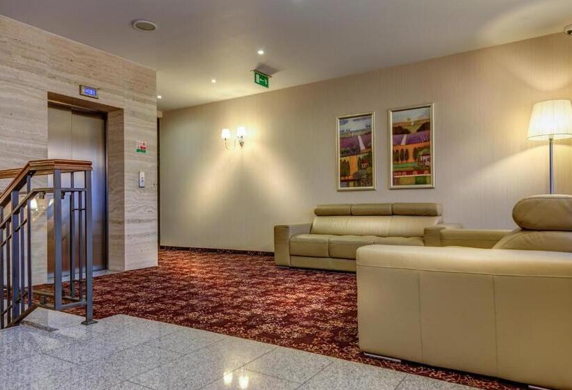 فندق Restauracja Platan