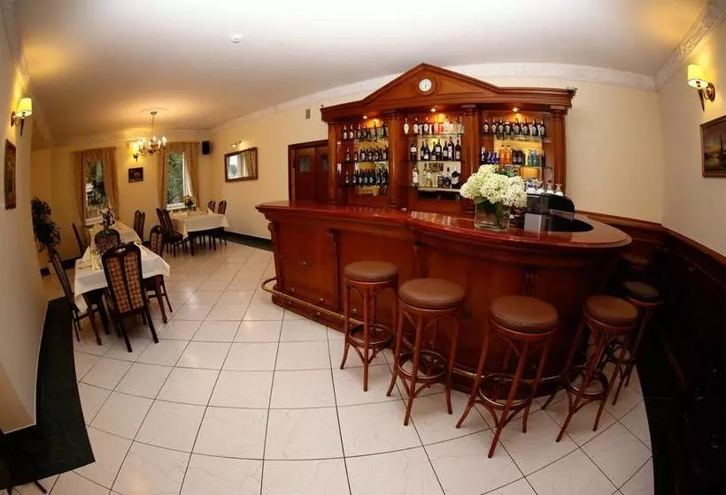 Hotelli Zajazd Witnica