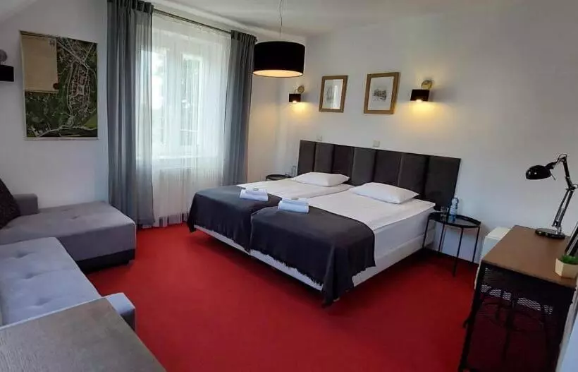 Hotelli Sandomiria