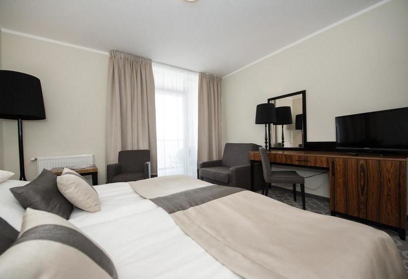 בית מלון כפרי Sandra Spa Pogorzelica & Aquapark