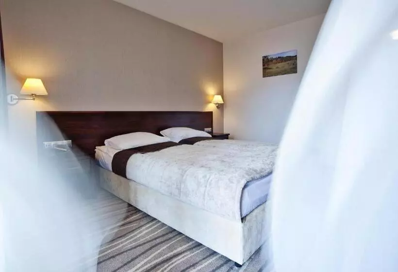 Hotelli Spa Budowlani