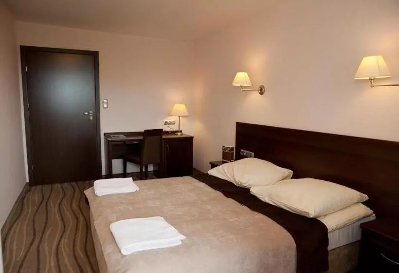 Hotelli Spa Budowlani