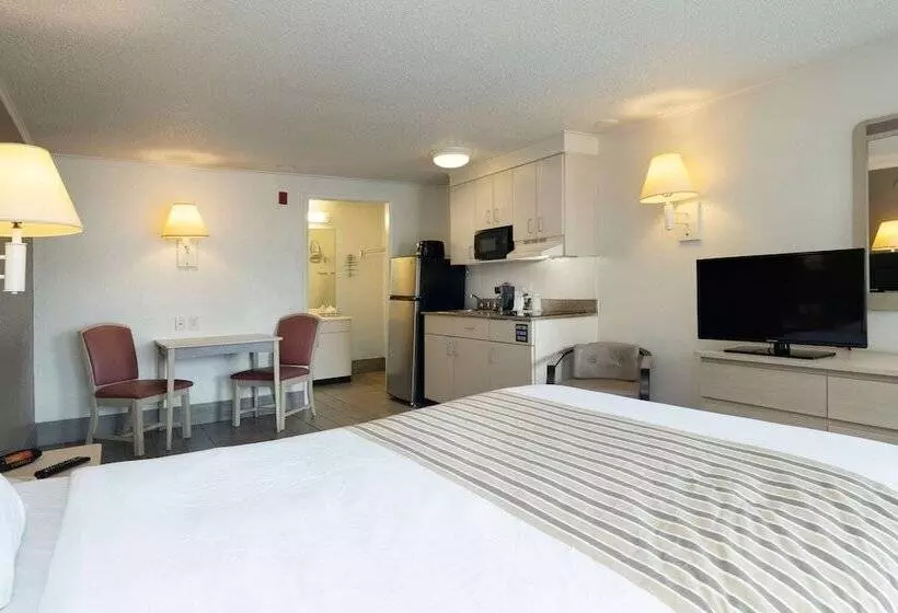 Hotel Suburban Studios Mentor   Cleveland Northeast