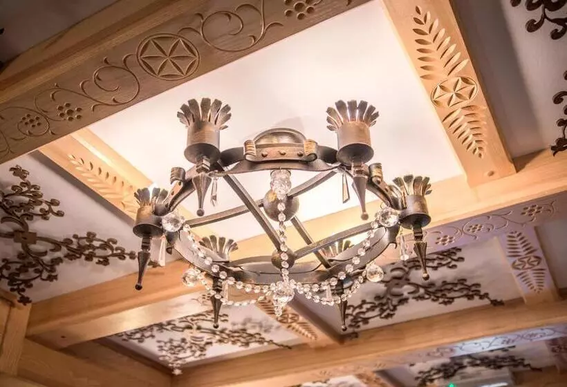 هتل Villa Magnat Spa, Jacuzzi, Sauna, Tężnia Solankowa