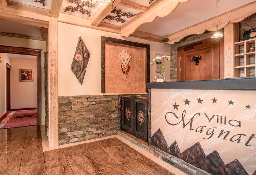 בית מלון כפרי Villa Magnat Spa, Jacuzzi, Sauna, Tężnia Solankowa