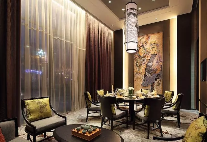 ホテル Wanda Realm Neijiang