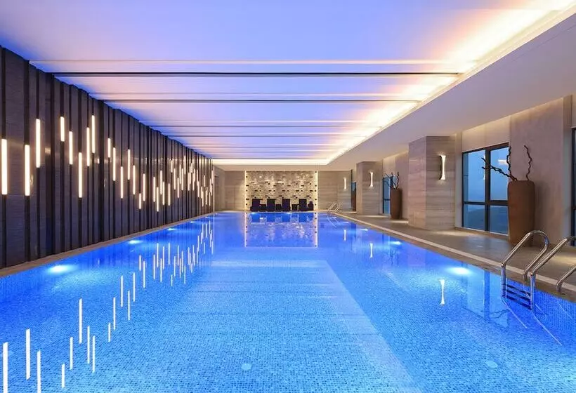 ホテル Wanda Realm Neijiang