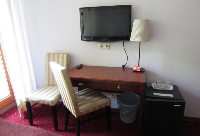 호텔 Willa M Cisza W Centrum Miasta