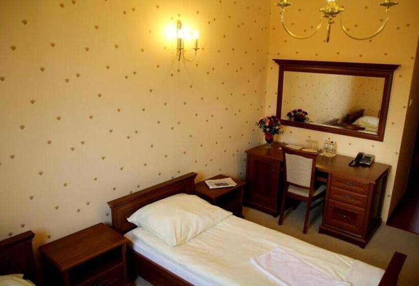 ホテル Zamek Gostynin