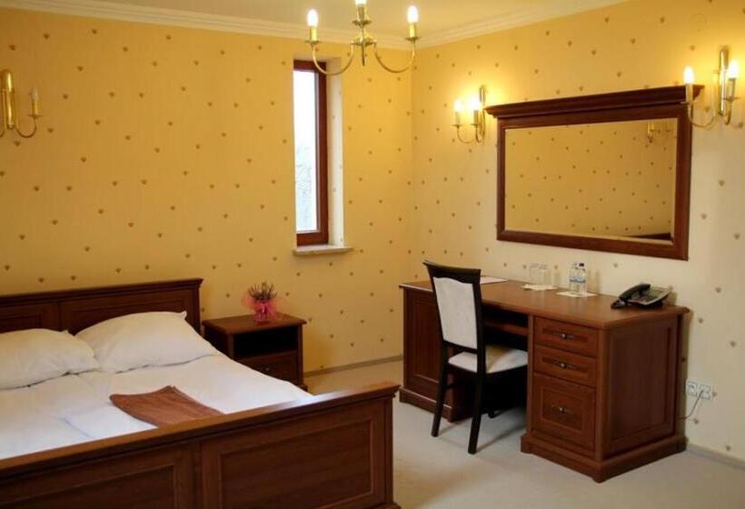 ホテル Zamek Gostynin