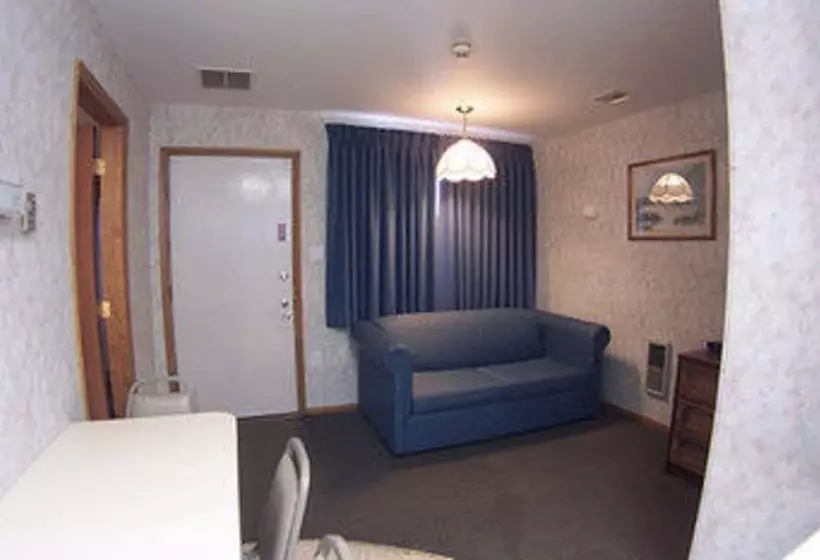 Sea Spray Motel