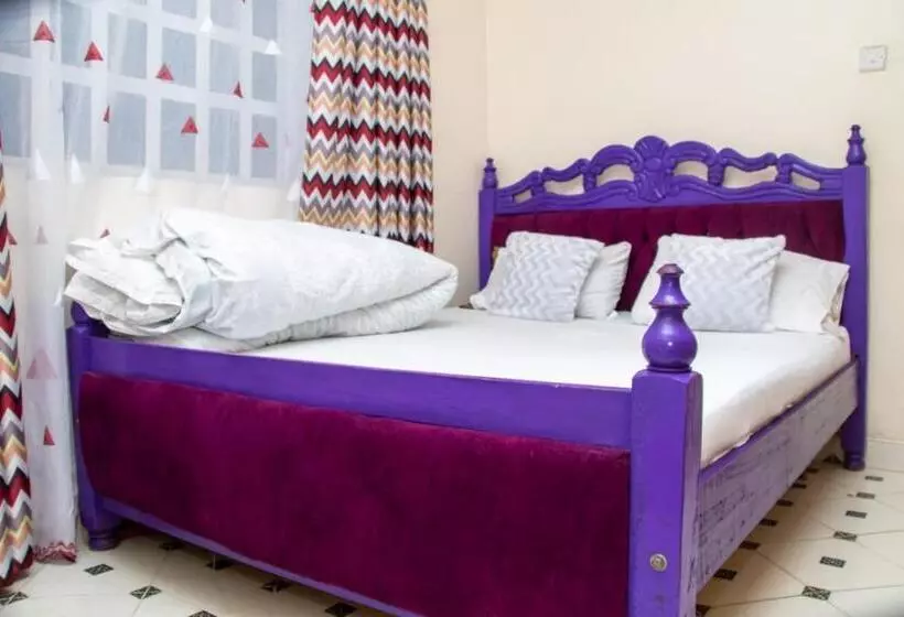 تختخواب و صبحانه Denverwing Homes