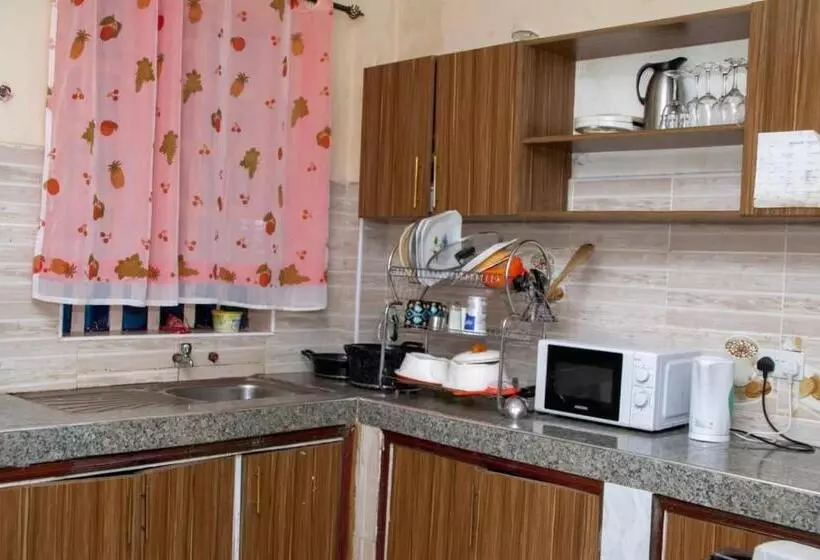 تختخواب و صبحانه Denverwing Homes
