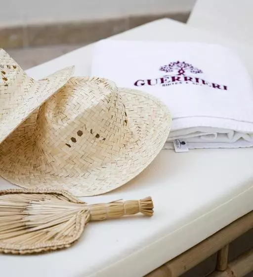 Aamiaismajoitus (B&B) Guerrieri Suites & Spa