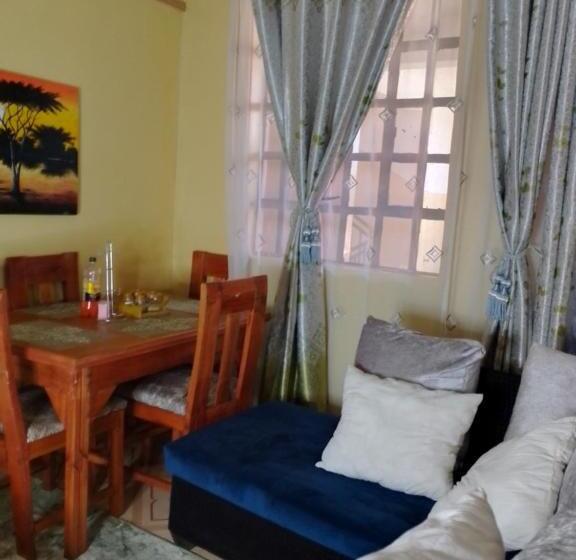 تختخواب و صبحانه Immara Bnb