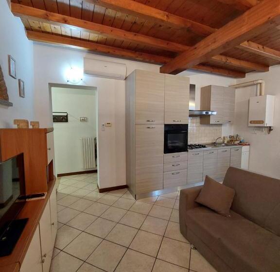 Bed & Breakfast Monti 85