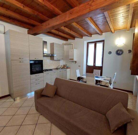 Bed & Breakfast Monti 85