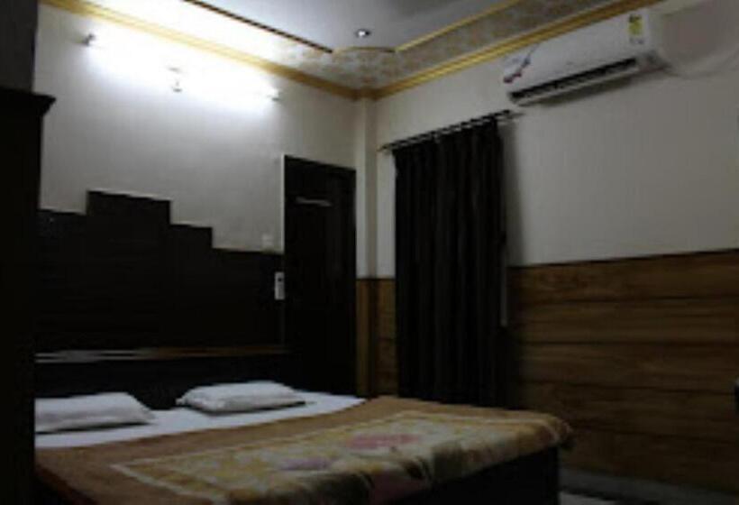 酒店 Ajay International Agra