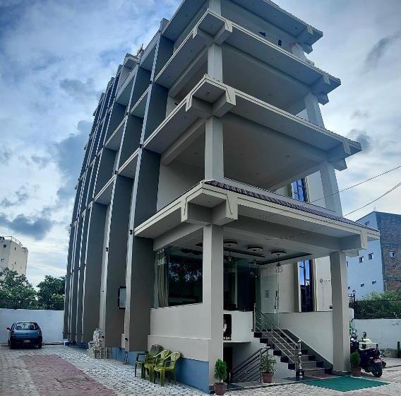 هتل Janakpur Inn